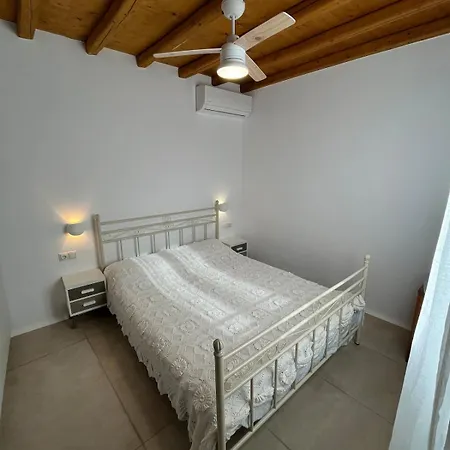 La Casa Bianca Naxos Villa